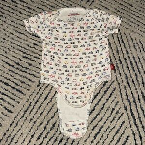 Magnetic Me 0-3m bodysuit